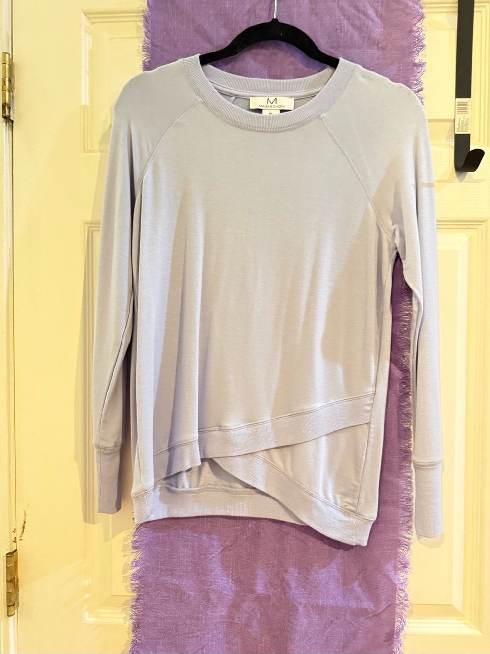 Magaschoni Lavender Crewneck Pullover